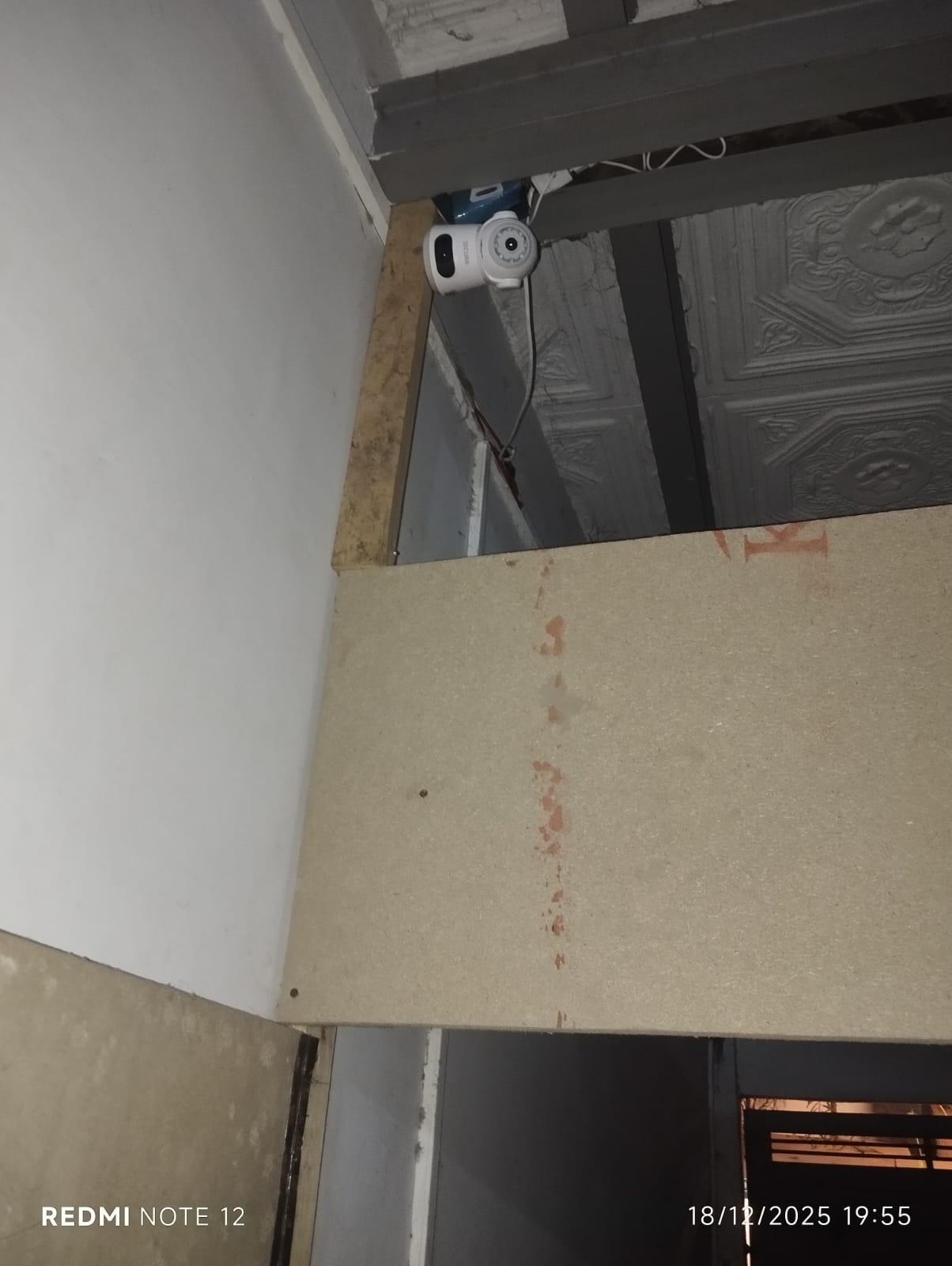 cctv-camera-installation-in-saddar-town-karachi-december-18-2025-02